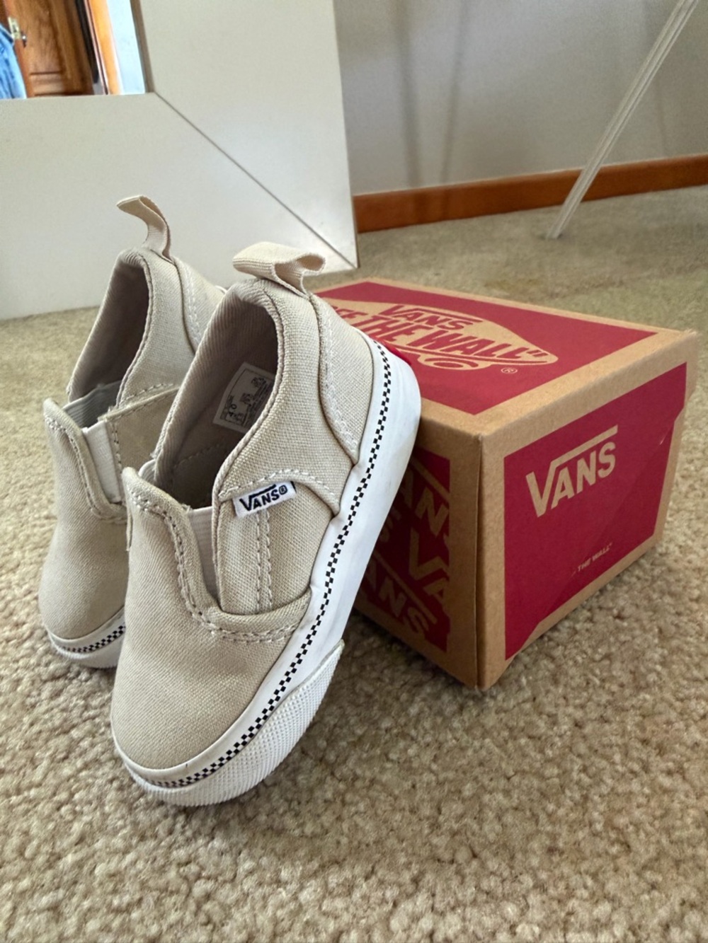 Vans Kids Slip-On Canvas Sneakers in Beige